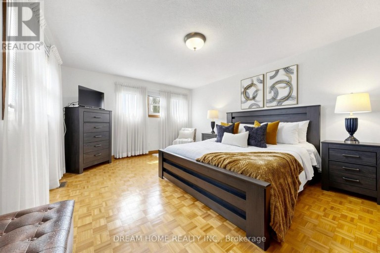 312 VALERIA BOULEVARD, Vaughan (East Woodbridge), Ontario, L4L6V7