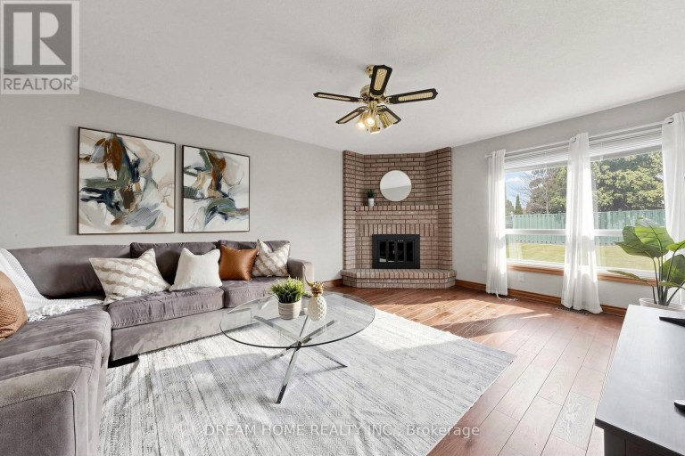 312 VALERIA BOULEVARD, Vaughan (East Woodbridge), Ontario, L4L6V7