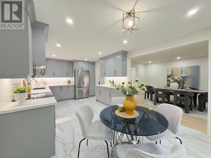 108 BERWICK CRESCENT, Richmond Hill (Observatory), Ontario, L4C0B7