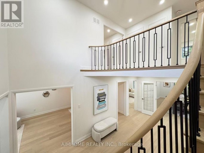108 BERWICK CRESCENT, Richmond Hill (Observatory), Ontario, L4C0B7