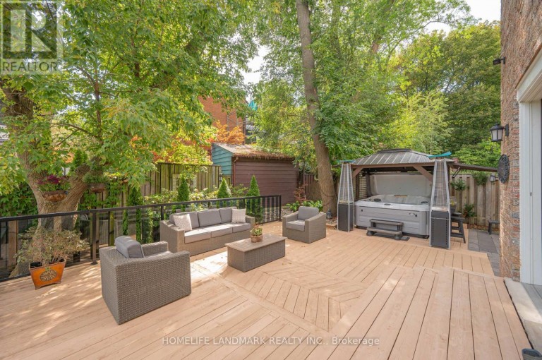 21 BEARWOOD DRIVE, Toronto (Edenbridge-Humber Valley), Ontario, M9A4G5