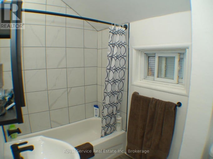 12 PARK STREET, Port Hope, Ontario, L1A1C1
