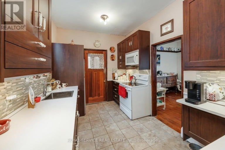 12 PARK STREET, Port Hope, Ontario, L1A1C1