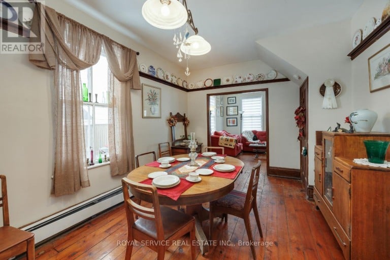 12 PARK STREET, Port Hope, Ontario, L1A1C1