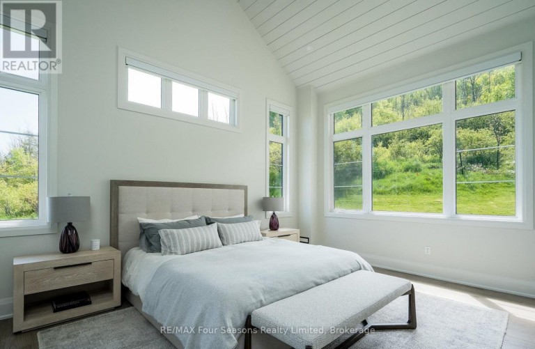 132 DOROTHY DRIVE, Blue Mountains, Ontario, N0H2P0