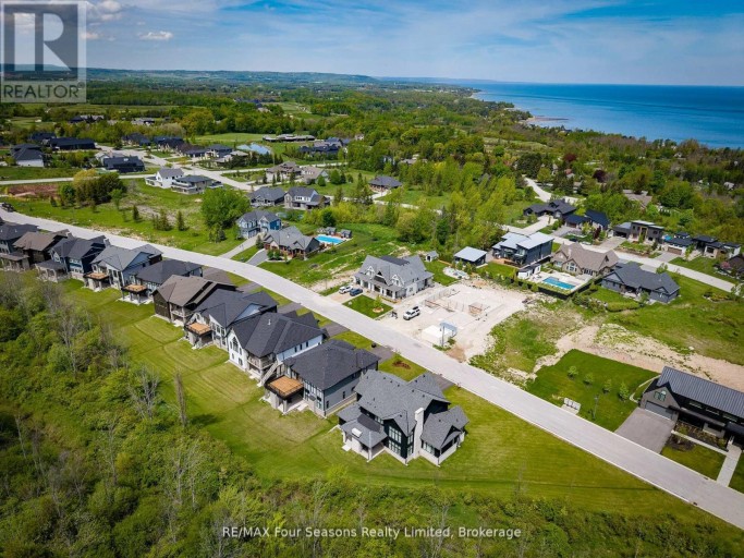 132 DOROTHY DRIVE, Blue Mountains, Ontario, N0H2P0
