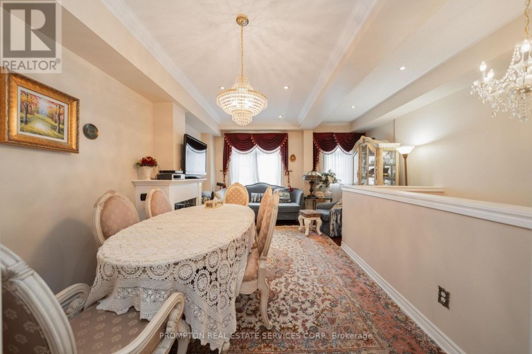 25 ROUTLIFFE LANE, Toronto (Newtonbrook West), Ontario, M2N0A5