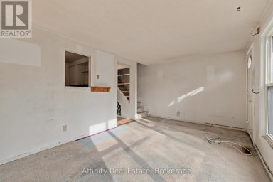 10 - 487 ELGIN STREET N Cambridge Ontario photo 12