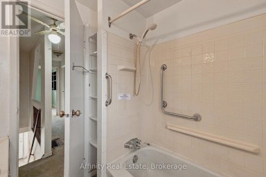 10 - 487 ELGIN STREET N Cambridge Ontario photo 16