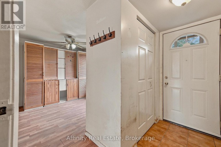 10 - 487 ELGIN STREET N, Cambridge, Ontario, N1R6V4