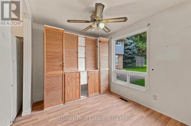 10 - 487 ELGIN STREET N Cambridge Ontario photo 8