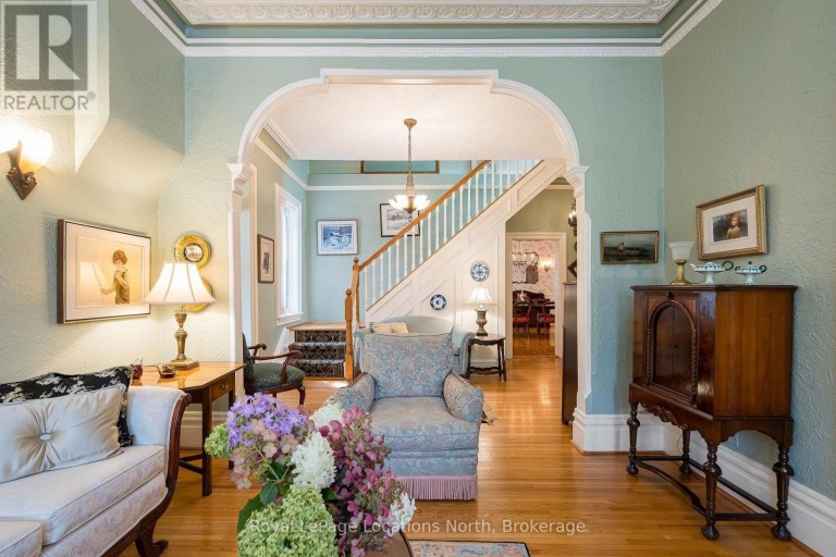 148 NAPIER STREET, Collingwood, Ontario, L9Y3T2