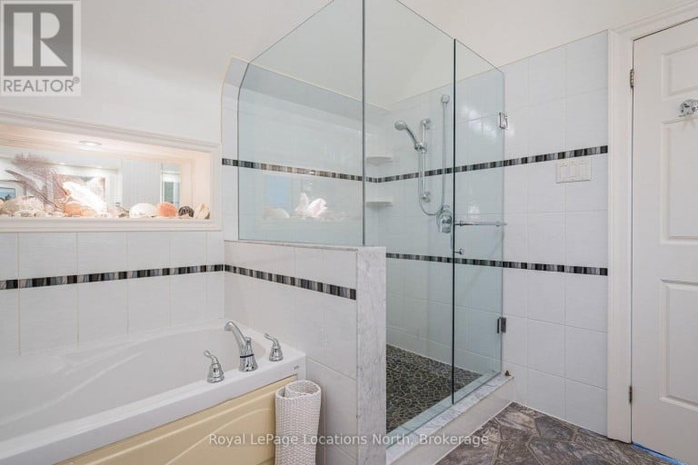 148 NAPIER STREET, Collingwood, Ontario, L9Y3T2