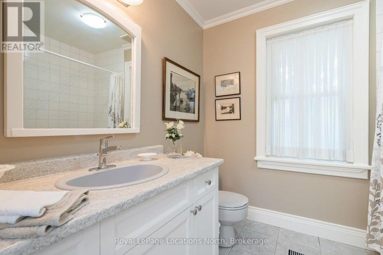 148 NAPIER STREET, Collingwood, Ontario, L9Y3T2