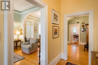 148 NAPIER STREET Collingwood Ontario photo 7
