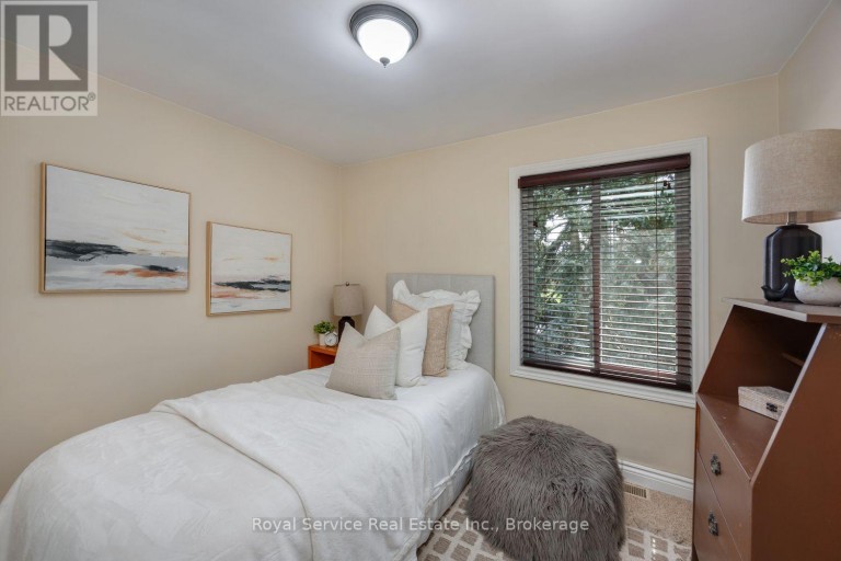 627 WHISTLER DRIVE, Oshawa (Northglen), Ontario, L1J8K2