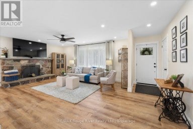 3714 NEWTONVILLE ROAD Clarington Ontario photo 9