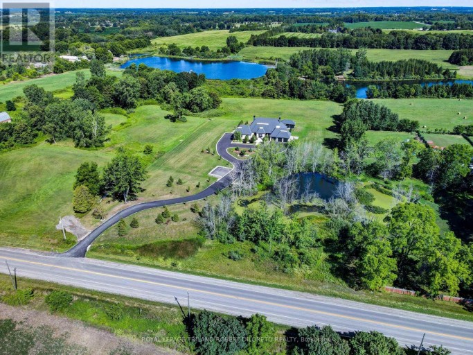 1681 GAINSBOROUGH ROAD, London North (North E), Ontario, N6H5L2