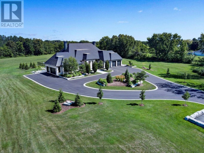 1681 GAINSBOROUGH ROAD, London North (North E), Ontario, N6H5L2