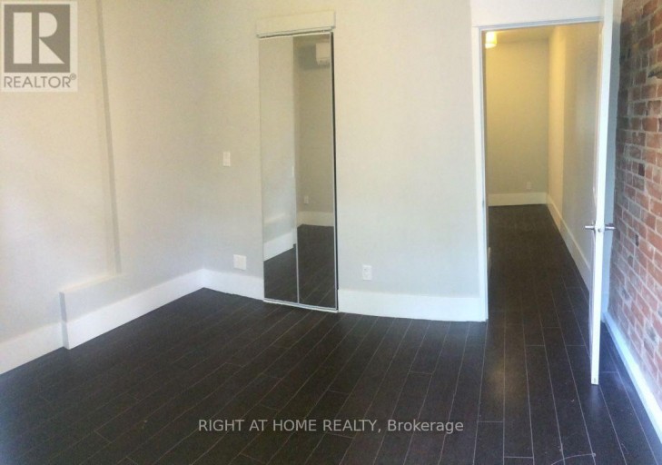 194A CARLTON STREET, Toronto (Cabbagetown-South St. James Town), Ontario, M4X1M7