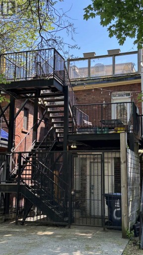 194A CARLTON STREET, Toronto (Cabbagetown-South St. James Town), Ontario, M4X1M7