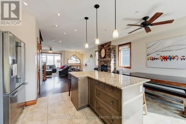 38 JOSEPH TRAIL Collingwood Ontario photo 17