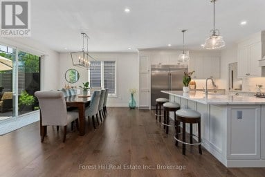 155 GLENLAKE BOULEVARD Collingwood Ontario photo 15