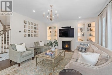 155 GLENLAKE BOULEVARD Collingwood Ontario photo 19