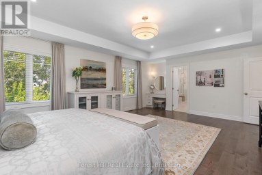 155 GLENLAKE BOULEVARD Collingwood Ontario photo 24