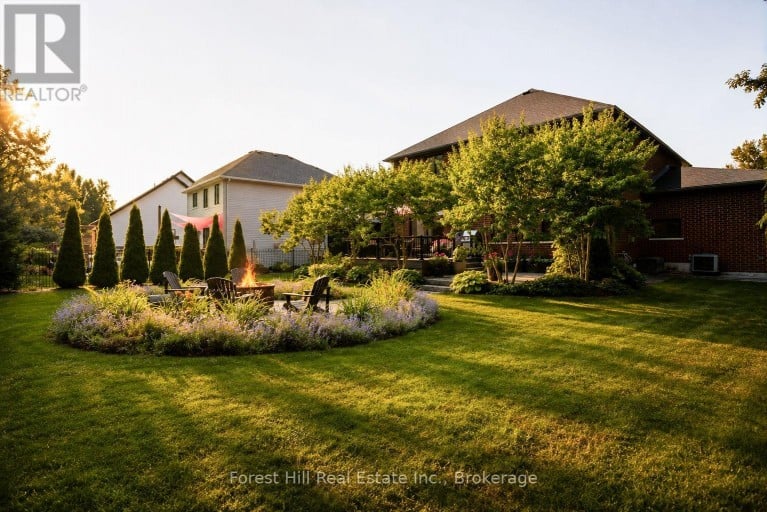 155 GLENLAKE BOULEVARD, Collingwood, Ontario, L9Y0X2