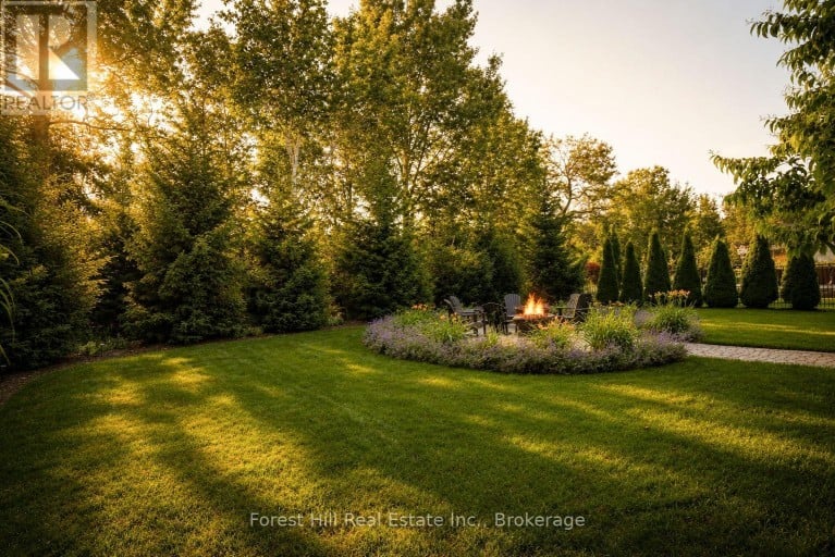 155 GLENLAKE BOULEVARD, Collingwood, Ontario, L9Y0X2