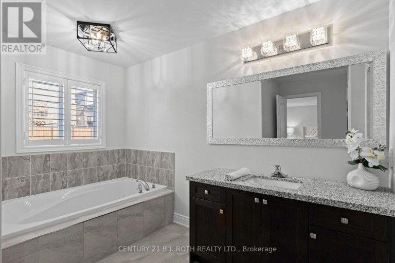 2970 MONARCH DRIVE, Orillia, Ontario, L3V8M8
