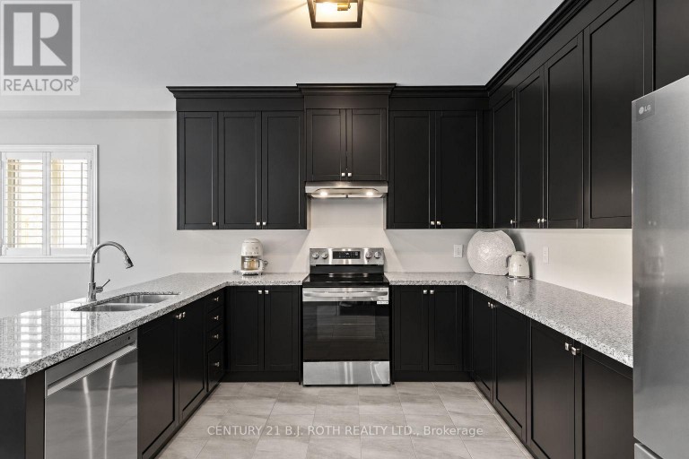 2970 MONARCH DRIVE, Orillia, Ontario, L3V8M8
