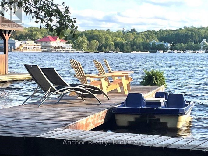 630 FARQUHAR STREET, Gravenhurst (Muskoka (S)), Ontario, P1P1E3
