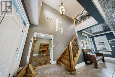 7399 WELLINGTON 10 ROAD Mapleton Ontario photo 6
