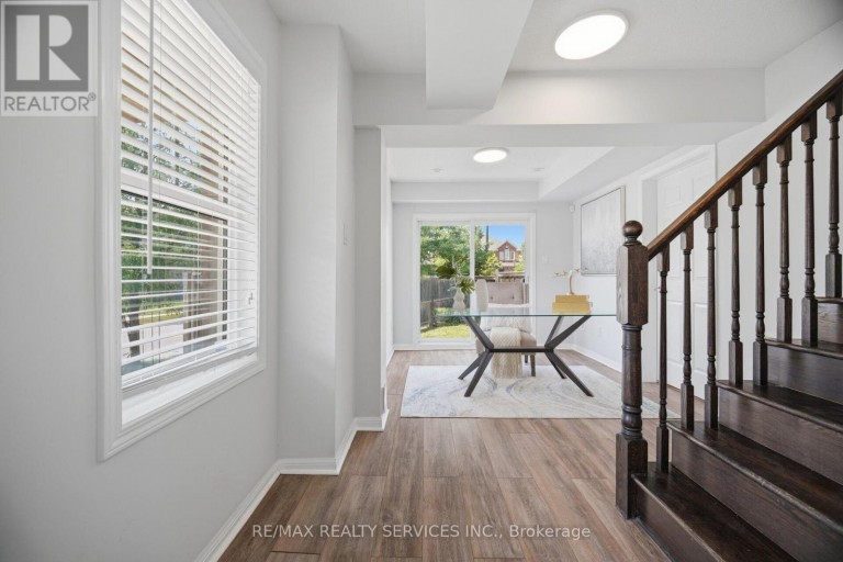 6 VIEWFORTH ROAD, Brampton (Northwest Brampton), Ontario, L7A0R2
