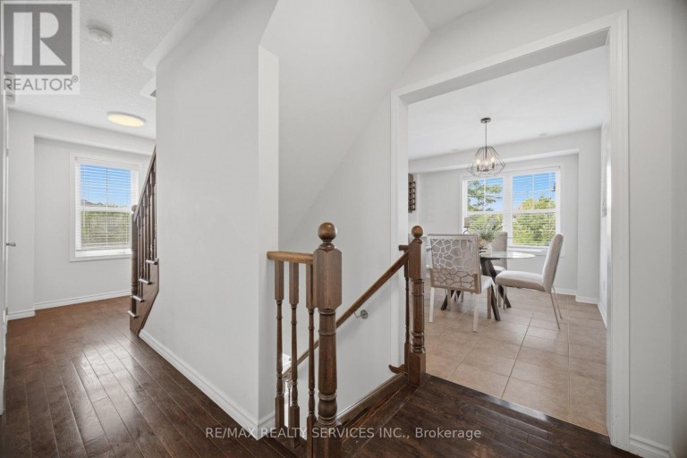 6 VIEWFORTH ROAD, Brampton (Northwest Brampton), Ontario, L7A0R2