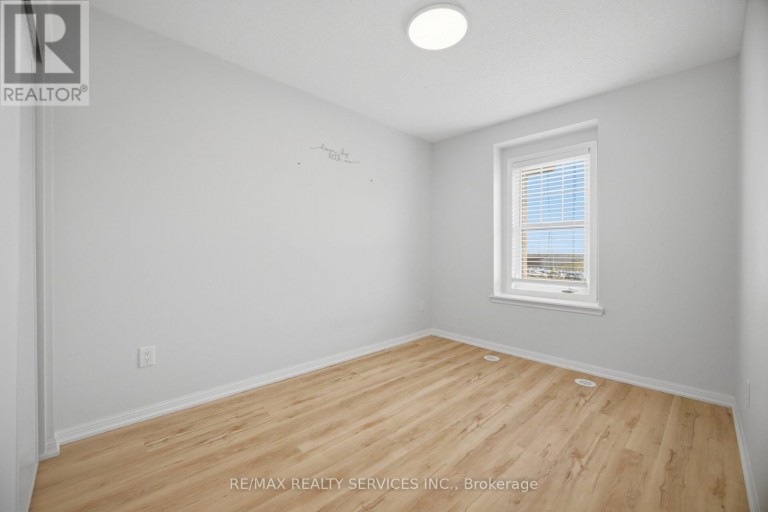 6 VIEWFORTH ROAD, Brampton (Northwest Brampton), Ontario, L7A0R2