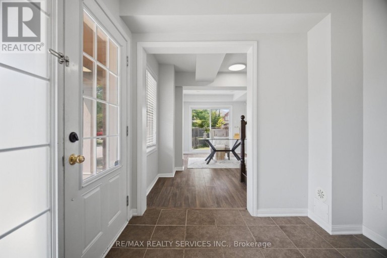 6 VIEWFORTH ROAD, Brampton (Northwest Brampton), Ontario, L7A0R2