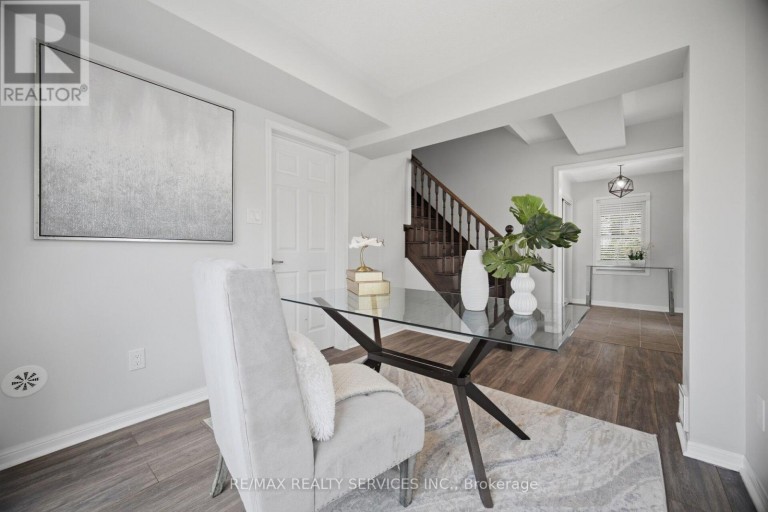6 VIEWFORTH ROAD, Brampton (Northwest Brampton), Ontario, L7A0R2