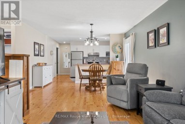32 SOUTH MALONEY STREET Marmora and Lake (Marmora Ward) Ontario photo 6