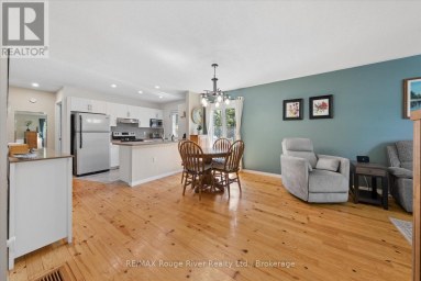 32 SOUTH MALONEY STREET Marmora and Lake (Marmora Ward) Ontario photo 7