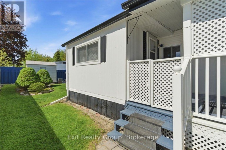 5 CHAPEL BOULEVARD, Quinte West (Sidney Ward), Ontario, K8N4Z3
