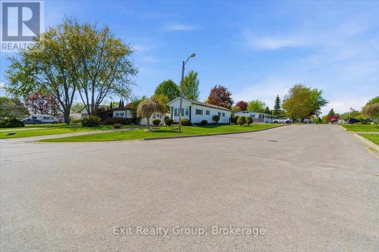 5 CHAPEL BOULEVARD, Quinte West (Sidney Ward), Ontario, K8N4Z3