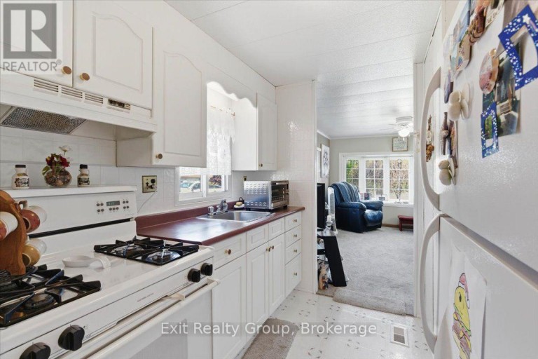 5 CHAPEL BOULEVARD, Quinte West (Sidney Ward), Ontario, K8N4Z3