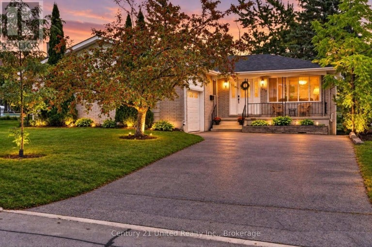1270 AMUNDSEN AVENUE, Peterborough (Northcrest Ward 5), Ontario, K9H6T4