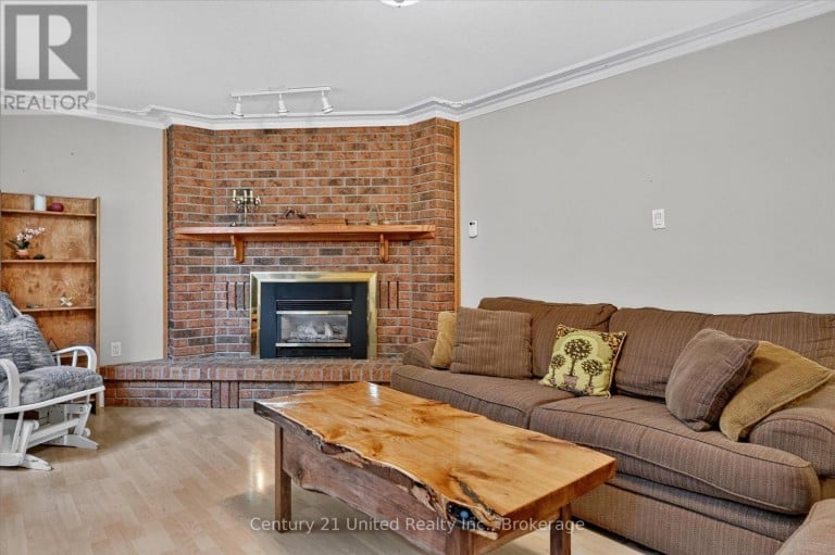 1270 AMUNDSEN AVENUE, Peterborough (Northcrest Ward 5), Ontario, K9H6T4