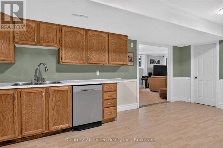 1270 AMUNDSEN AVENUE, Peterborough (Northcrest Ward 5), Ontario, K9H6T4