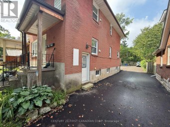 17 CARFRAE CRESCENT London South (South F) Ontario photo 2