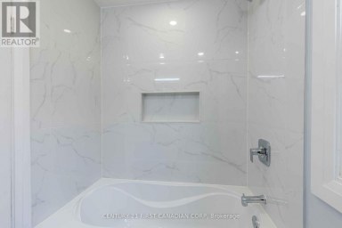 17 CARFRAE CRESCENT London South (South F) Ontario photo 24